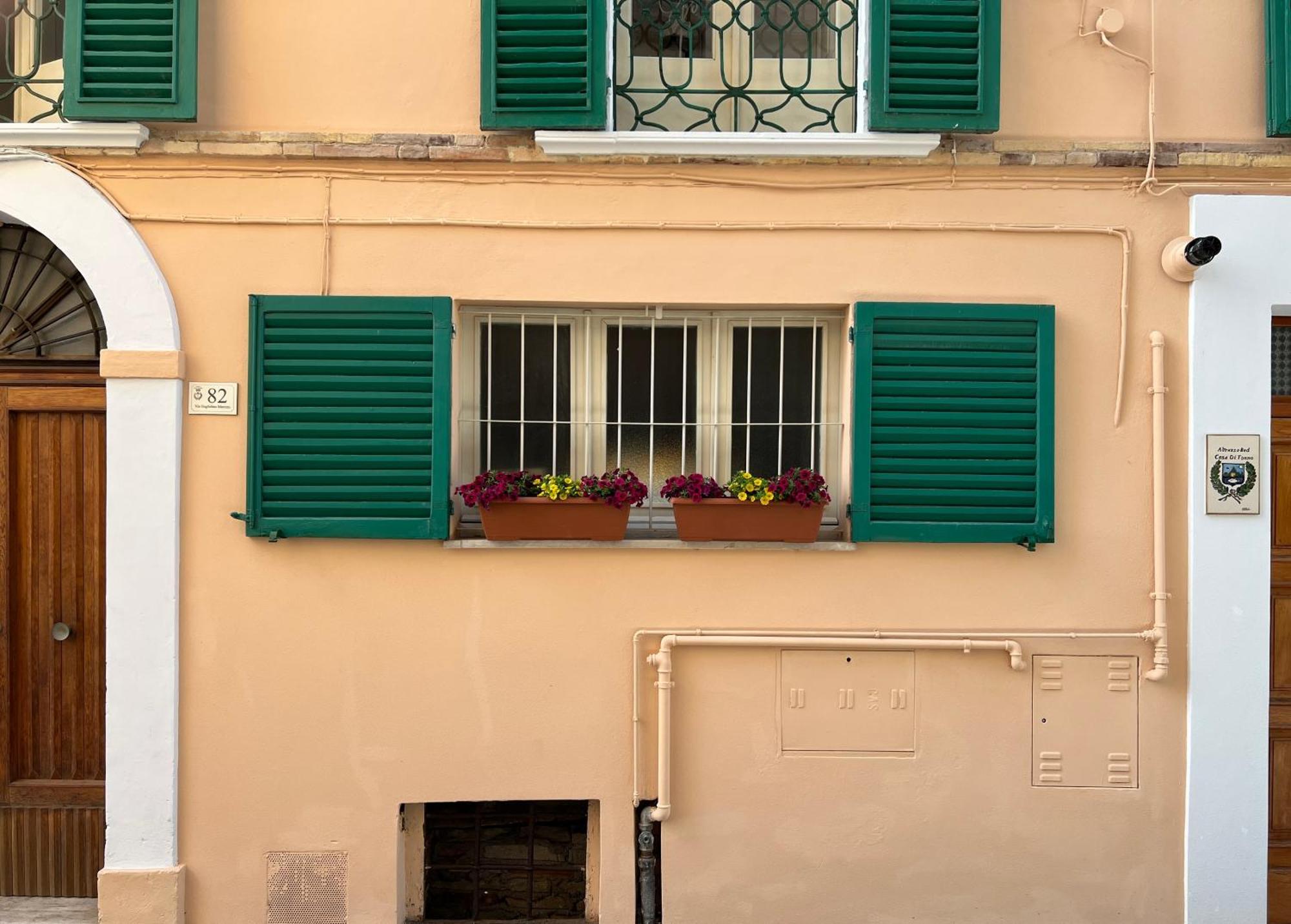 Charmante Vakantiewoning 'Casa Di Tonno' Лорето-Апрутино Экстерьер фото