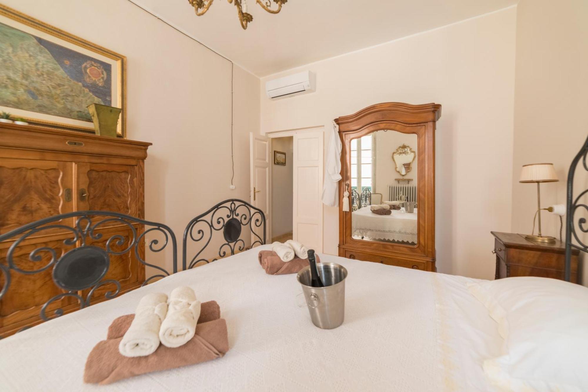 Charmante Vakantiewoning 'Casa Di Tonno' Лорето-Апрутино Экстерьер фото