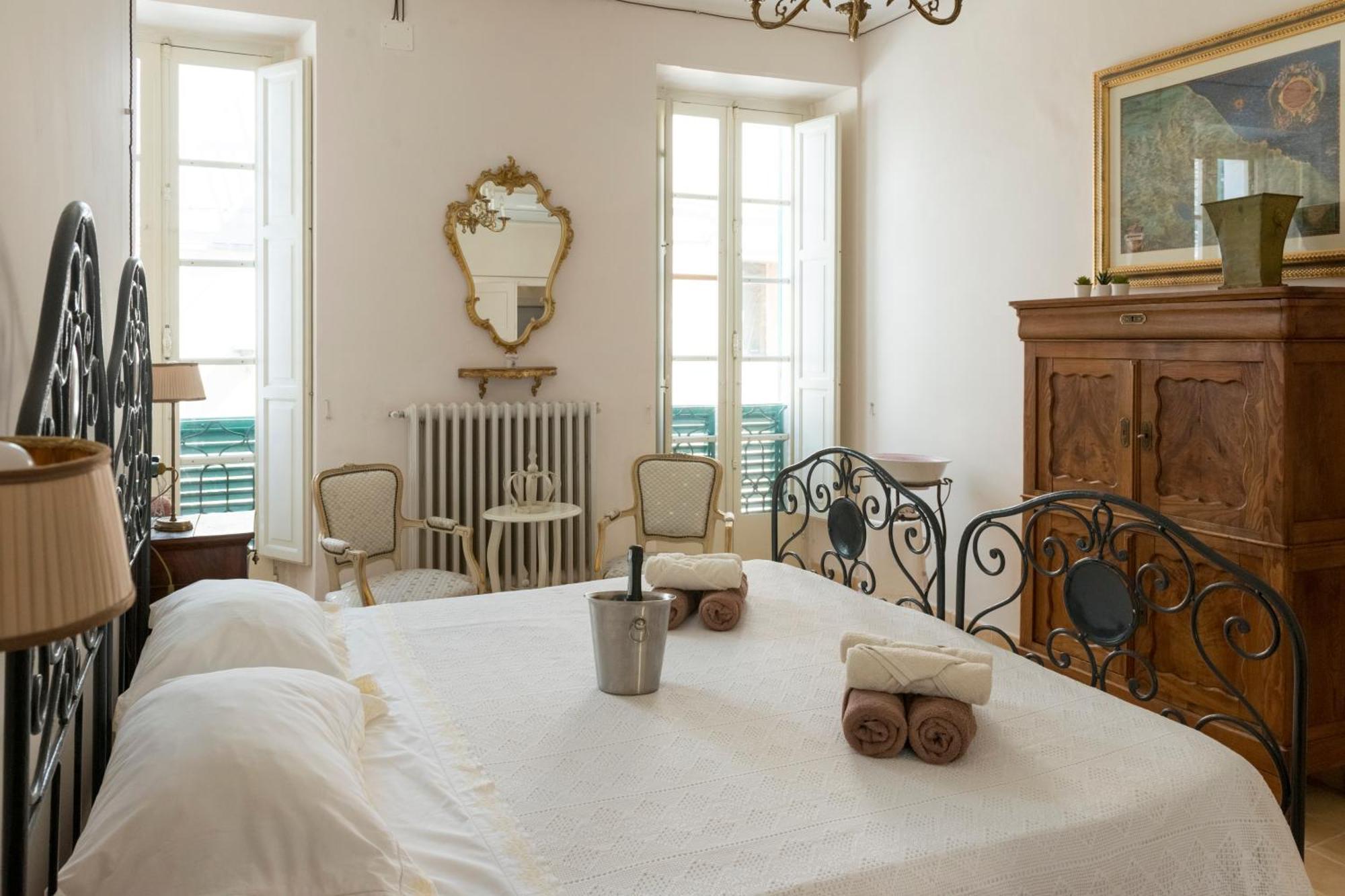 Charmante Vakantiewoning 'Casa Di Tonno' Лорето-Апрутино Экстерьер фото