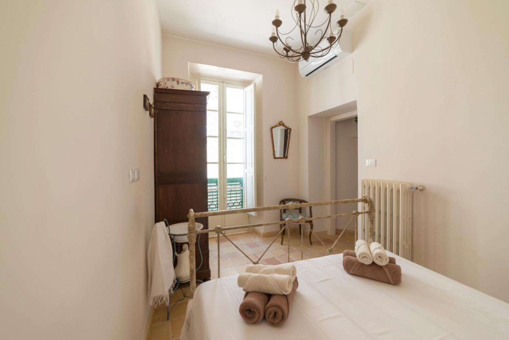 Charmante Vakantiewoning 'Casa Di Tonno' Лорето-Апрутино Экстерьер фото